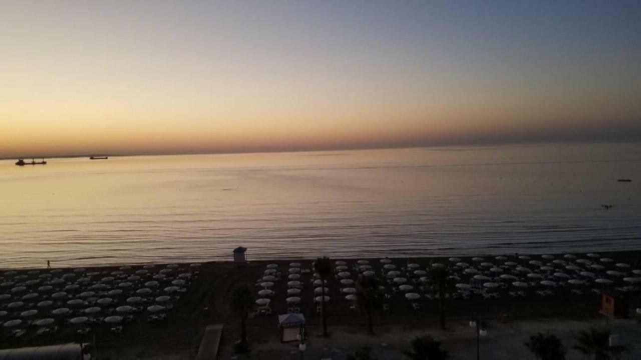 לרנקה Alex Beach Apartment 31 מראה חיצוני תמונה